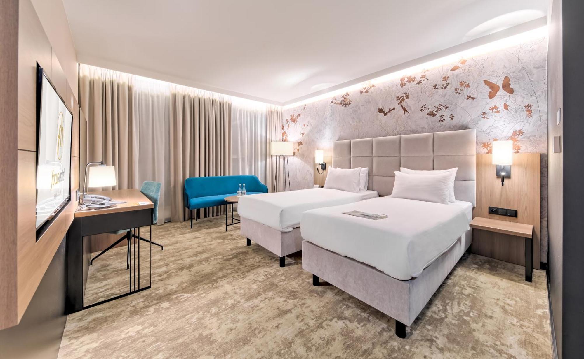 Focus Hotel Premium Warszawa Exteriör bild